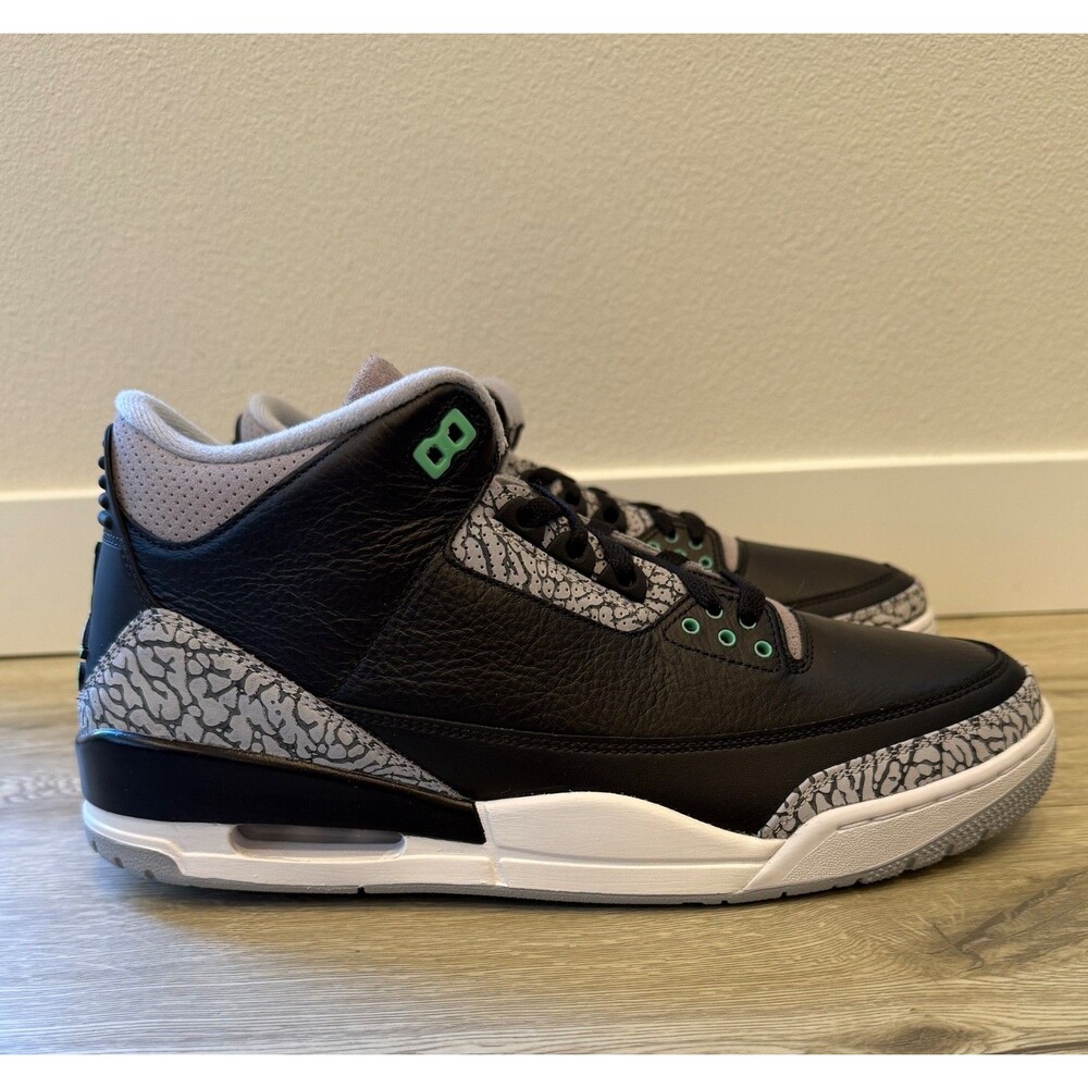 NWB AIR JORDAN 3 RETRO BLACK GREEN GLOW WOLF GREY Nike Men’s 12 CT8532-031 - Picture 3 of 15